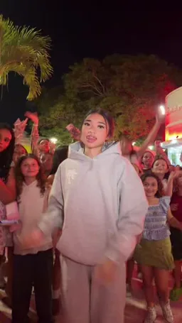 Alyssaavlogs on Coverstar, video from May 13: new video