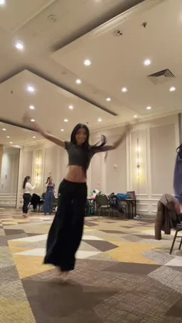 Alyssaavlogs on Coverstar, video from Feb 15: new video