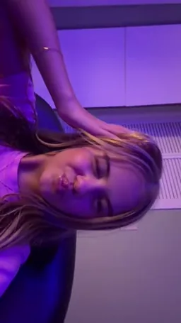 Britain Lee on Coverstar, video from Jun 16: At the studiooooo🎸🎤💐🫰busy making songsss🫣🤭🤫😉