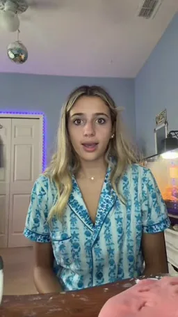 Emma and Georgia on Coverstar, video from Aug 23: shape shifting