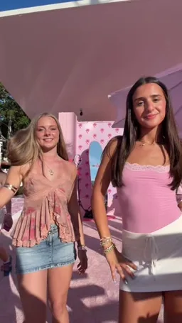 Pardiss Carello on Coverstar, video from May 10: 💗💗