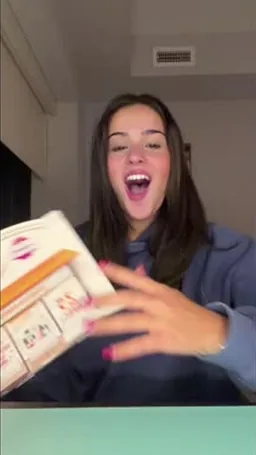Pariya Carello on Coverstar, video from Jan 23: Comment which one you would pick🤭🛍️💝