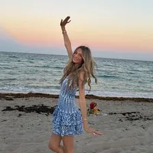Preppyclaws' profile photo on Coverstar